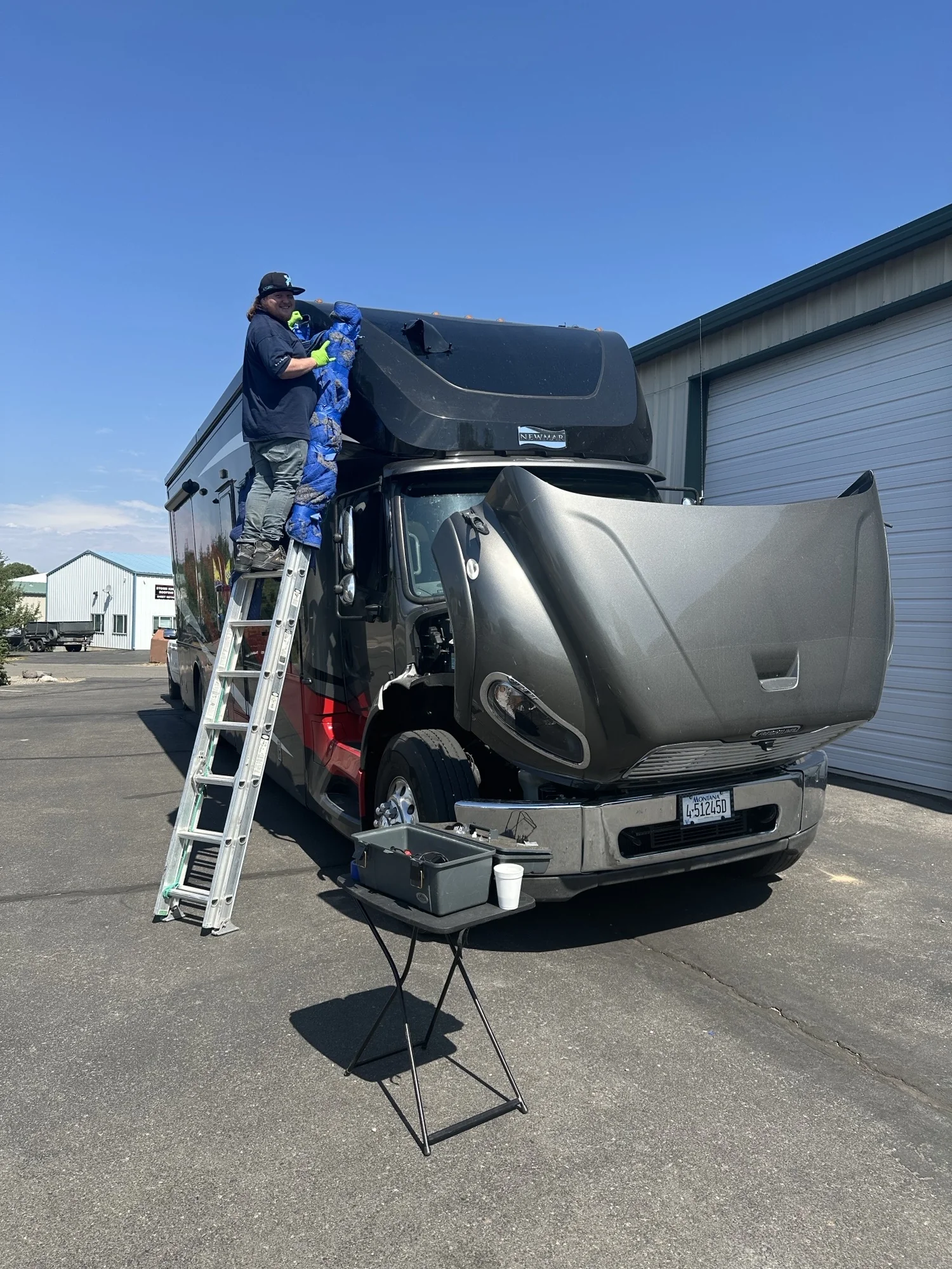 RV windshield replacement