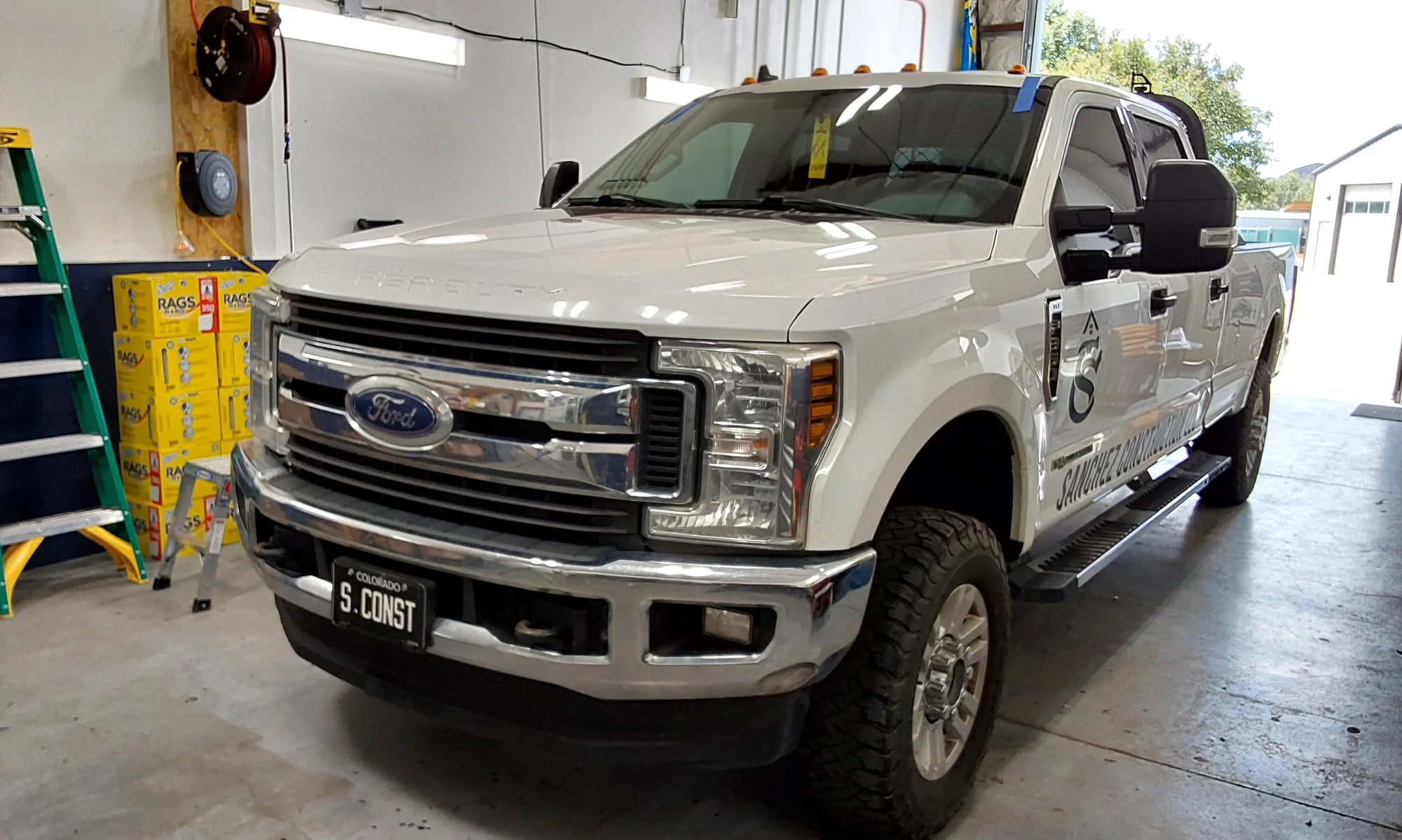 Ford Super Duty windshield